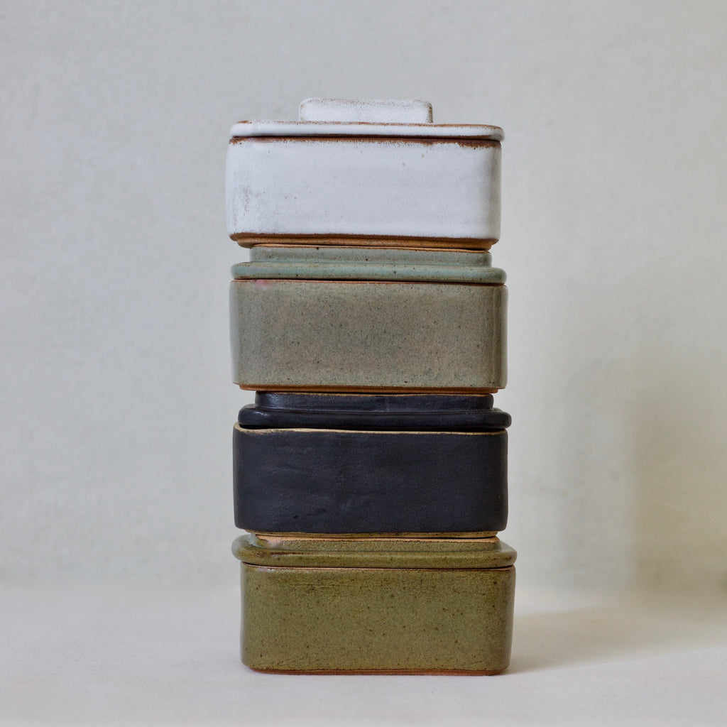 MENTEGA CERAMIC BUTTER BOX